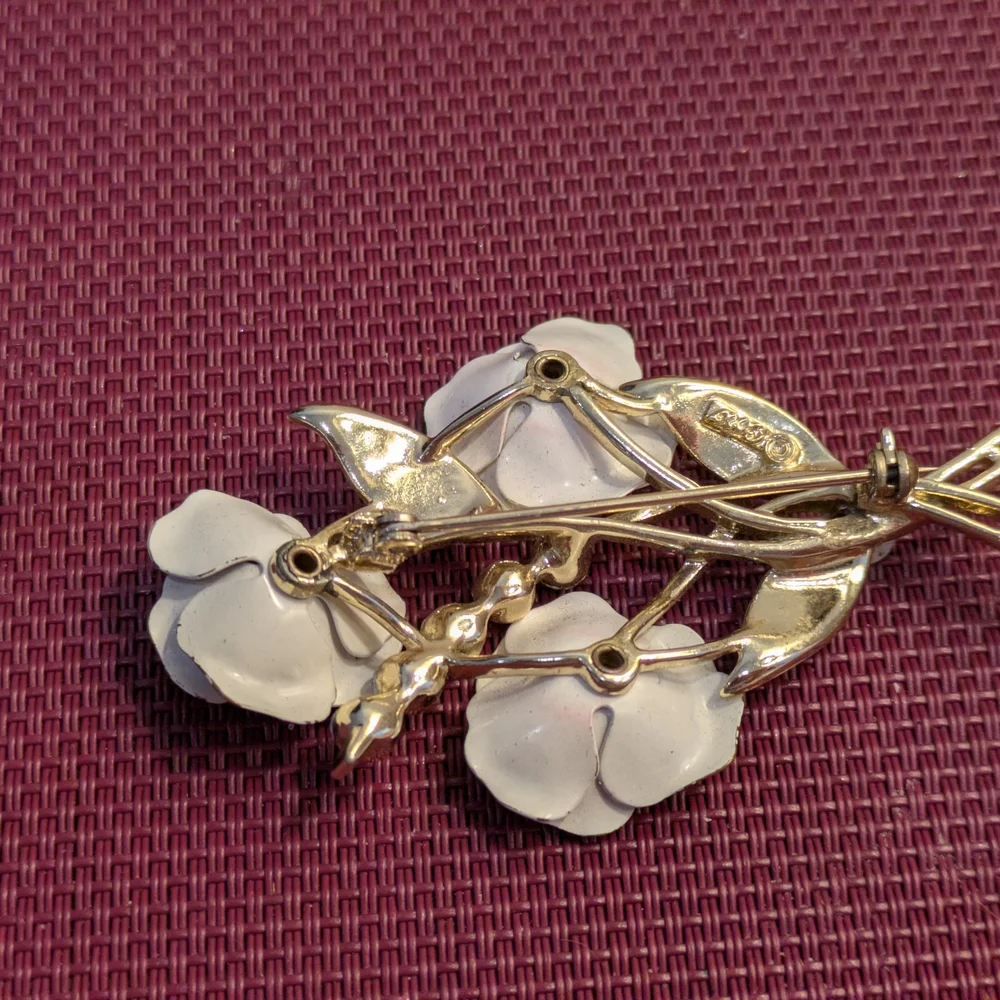 Vintage Coro Gold and White Floral Brooch with Sparkling Accents Vintage 1960s